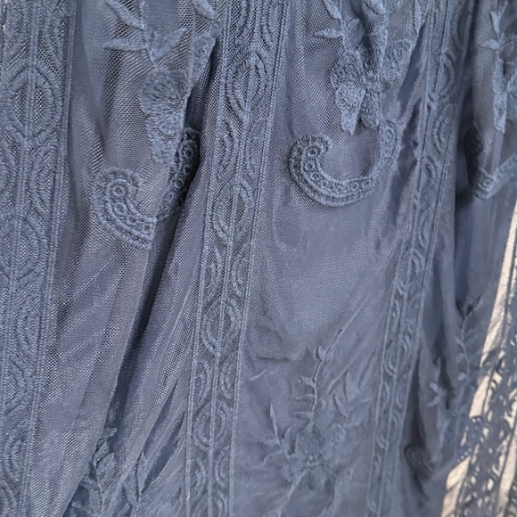 IceBird simple serenity lace maxi dress size small - Picture 5 of 13